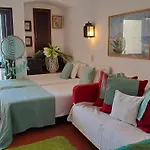 Albufeira Tradicional Beach Apartment